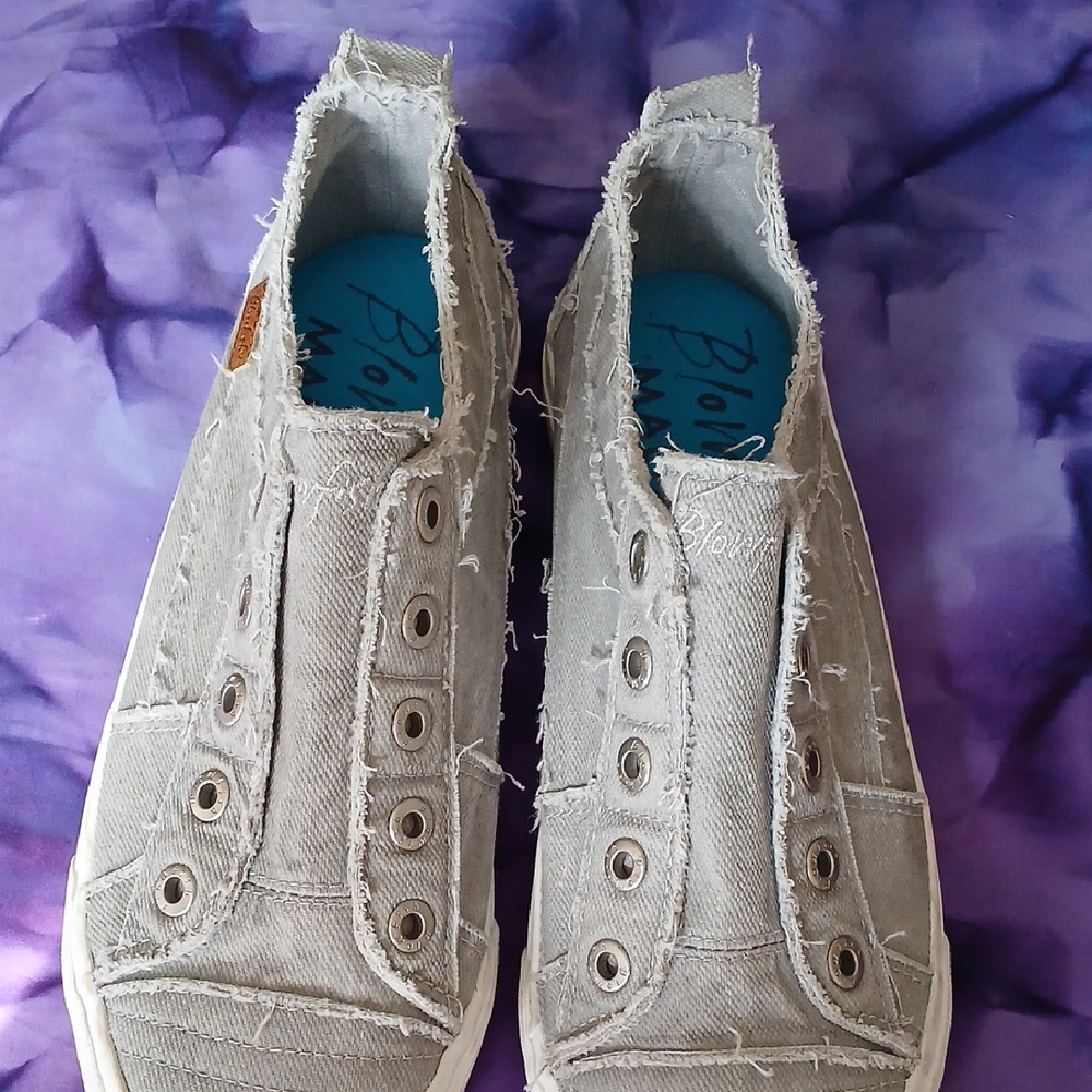Blowfish Gray Slip-On Sneakers Casual Comfort